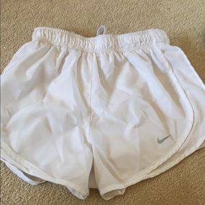 white nike shorts